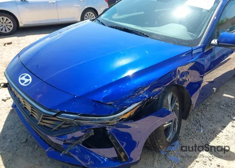 2024 Hyundai Elantra Sel from USA, damaged, VIN KMHLS4DG4RU734664